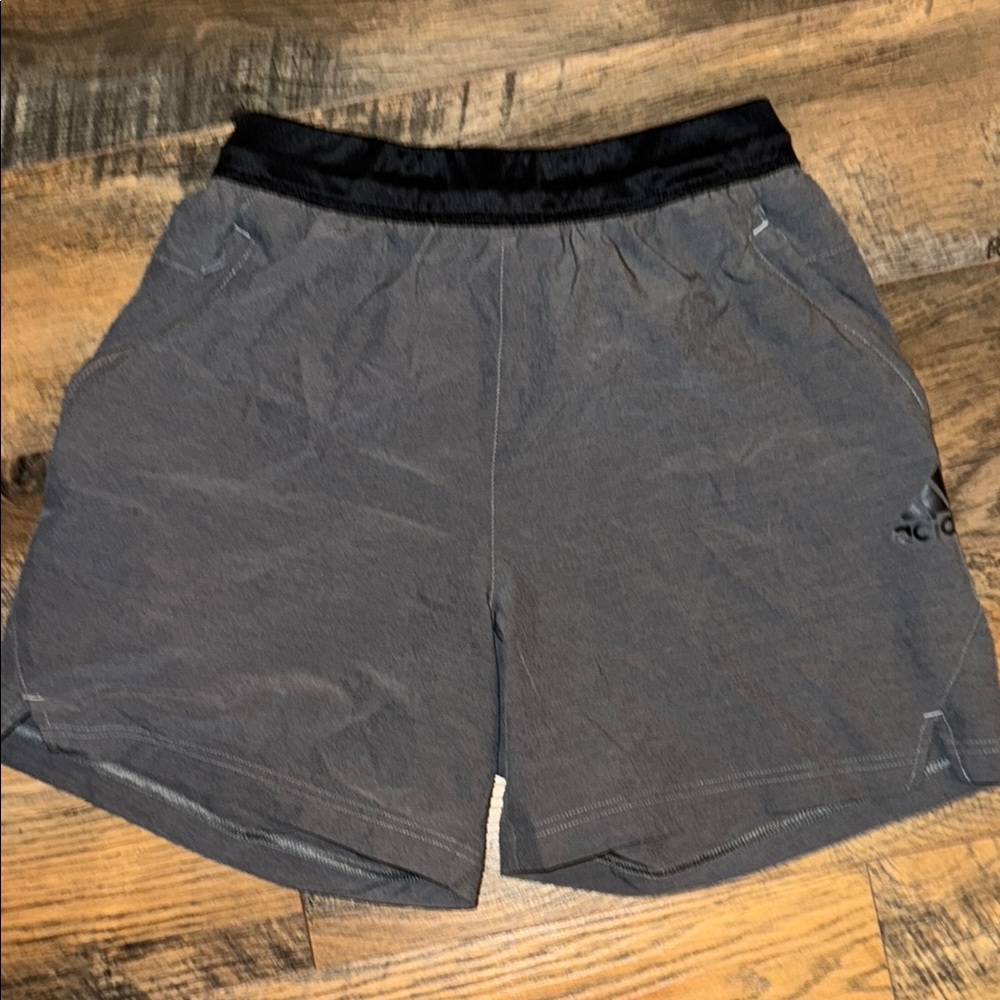 Mens Adidas Gray Athletic Shorts Small